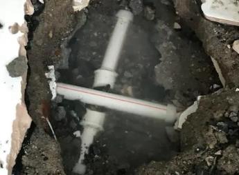 永川阳台漏水维修公司为您分享楼上楼下漏水怎么处理